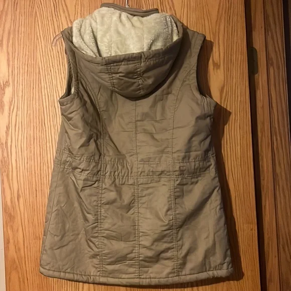Lined vest - Picture 3 of 3